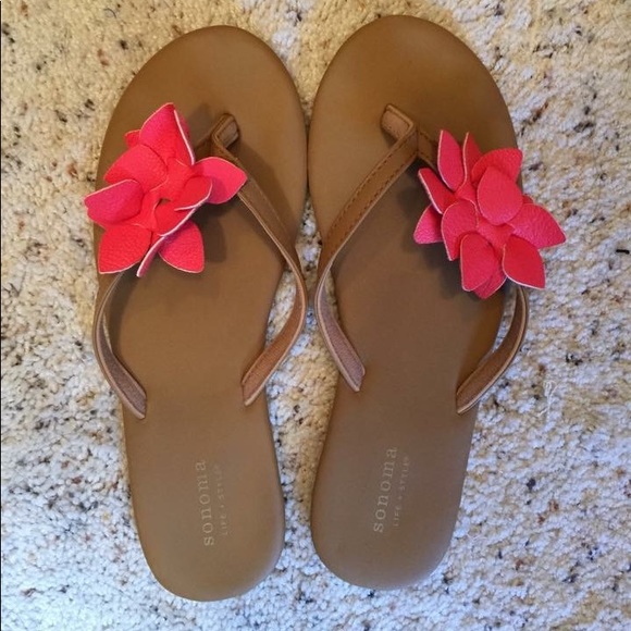 Cute sandals - Picture 1 of 1